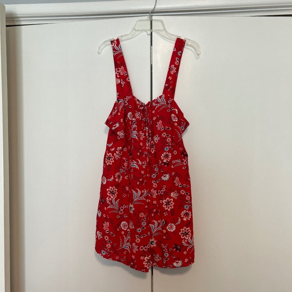 Forever 21 Red Paisley Bottom half lined Romper L - Picture 1 of 8